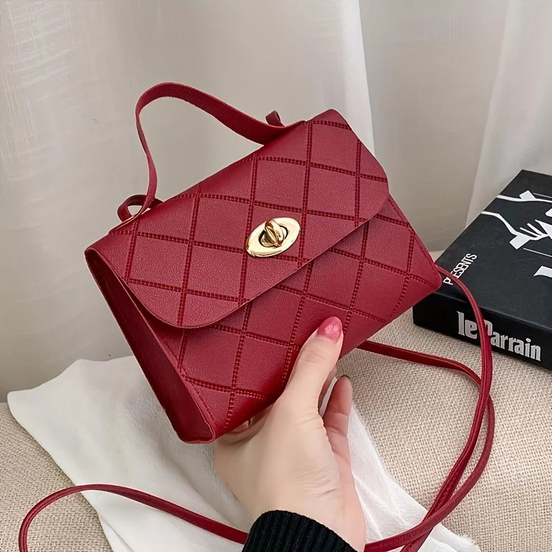 Bolsa Feminina Matelassê Coreana – Transversal com Corrente, Estilo Luxo, Mini Bag Fashion Elegante