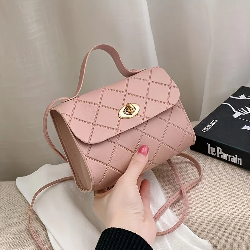 Bolsa Feminina Matelassê Coreana – Transversal com Corrente, Estilo Luxo, Mini Bag Fashion Elegante