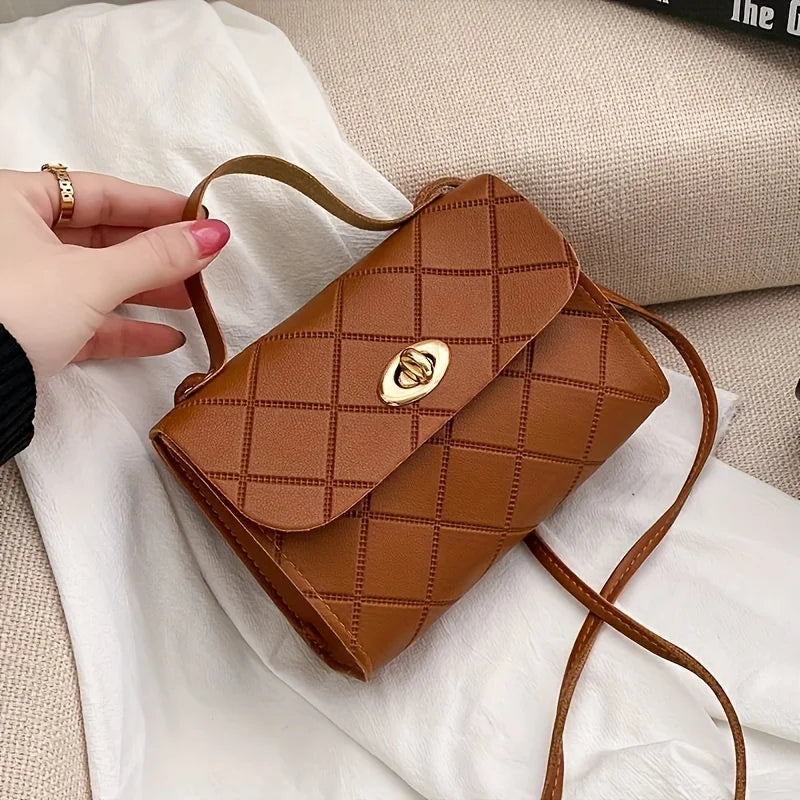 Bolsa Feminina Matelassê Coreana – Transversal com Corrente, Estilo Luxo, Mini Bag Fashion Elegante
